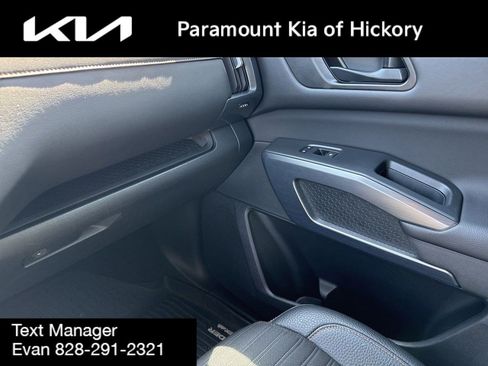 Used 2025 Nissan Pathfinder Rock Creek AWD/4WD image 24