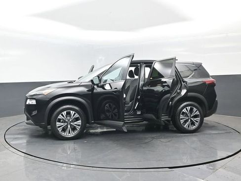 Used 2023 Nissan Rogue SV AWD/4WD image 27