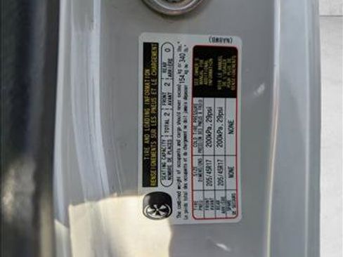 Used 2019 MAZDA MX-5 Miata Grand Touring image 17