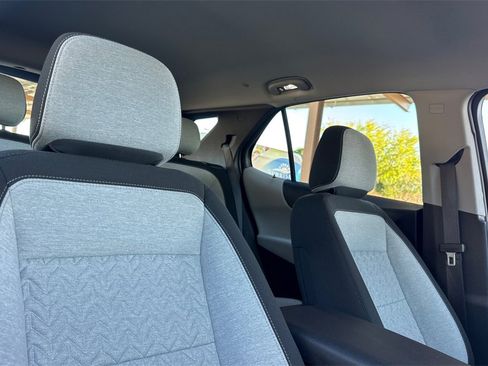 Used 2024 Chevrolet Equinox LS image 22