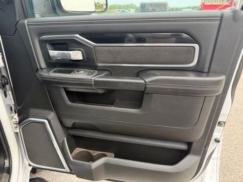 Used 2022 RAM 2500 Laramie AWD/4WD image 42