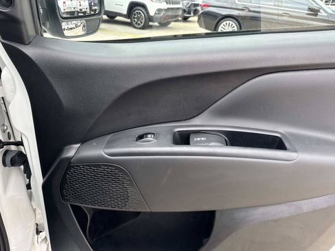 Used 2022 RAM ProMaster City Tradesman FWD image 14
