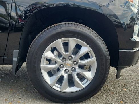 Certified 2026 Chevrolet Silverado 1500 Custom image 6