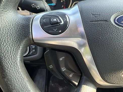 Used 2015 Ford Escape SE FWD image 23