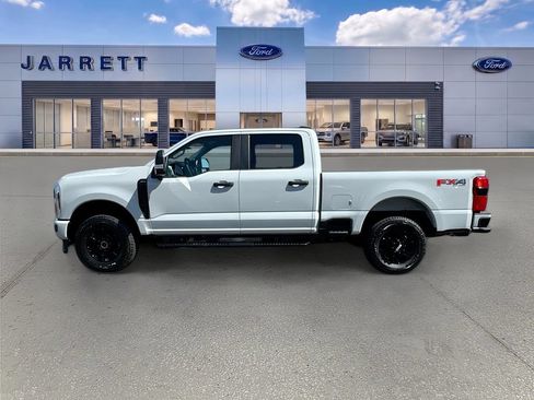 New 2026 Ford F250 XL w/ STX Appearance Package AWD/4WD image 4