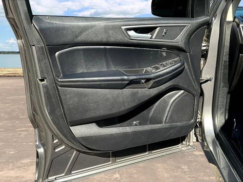 Certified 2021 Ford Edge SE FWD image 22