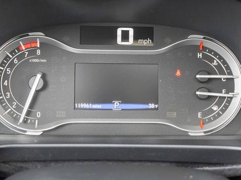 Used 2016 Honda Pilot Touring image 46