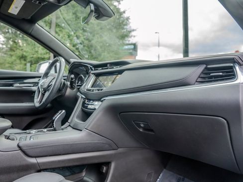 Used 2024 Cadillac XT5 Premium Luxury image 23