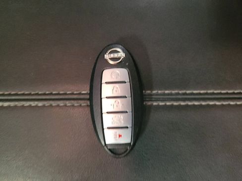 Used 2024 Nissan Altima 2.5 SV image 32