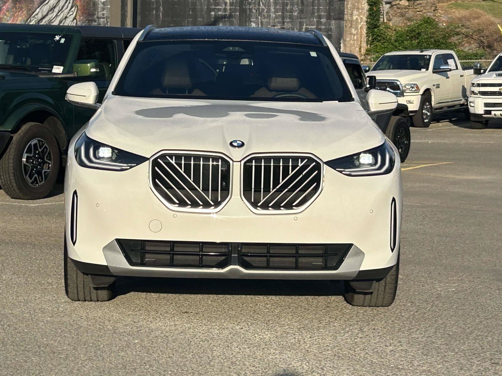 Used 2026 BMW X3 xDrive30i AWD/4WD image 2