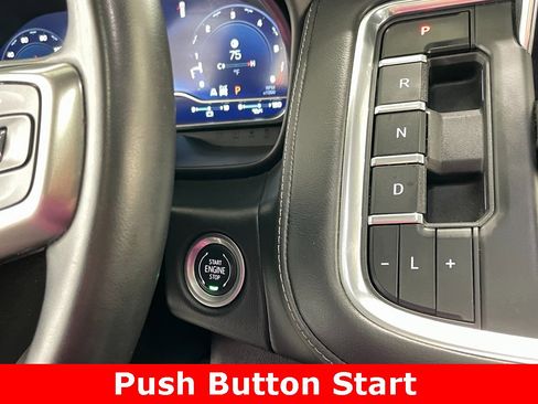 Certified 2024 Chevrolet Suburban Z71 w/ Luxury Package image 8