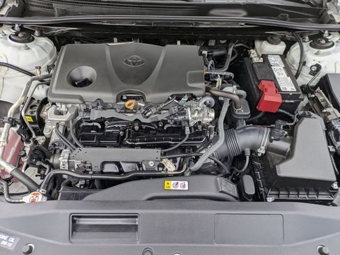 Used 2024 Toyota Camry LE image 33