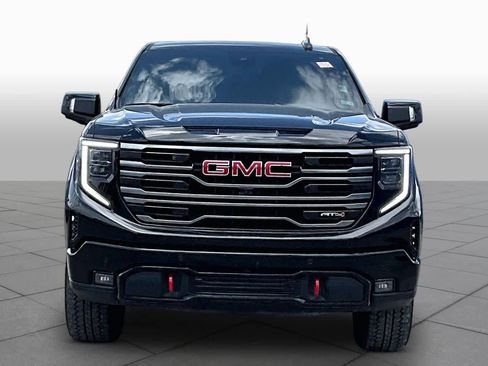 Used 2026 GMC Sierra 1500 AT4 w/ AT4 Preferred Package AWD/4WD image 4