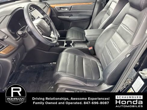 Certified 2017 Honda CR-V Touring image 4