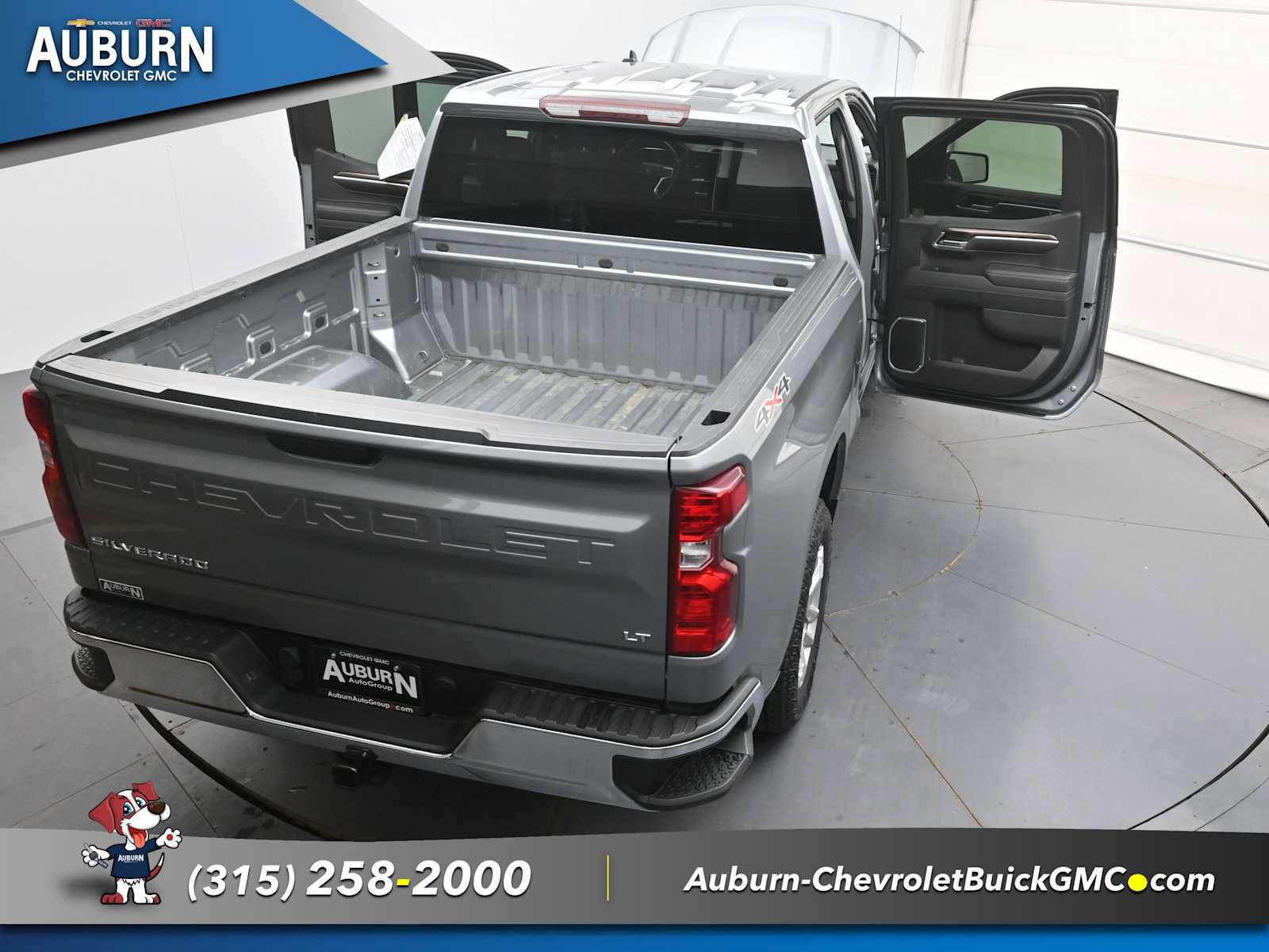 Used 2024 Chevrolet Silverado 1500 LT AWD/4WD image 41