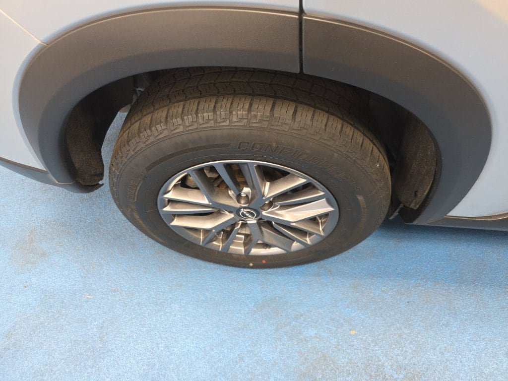 Used 2024 Nissan Rogue S AWD/4WD image 10