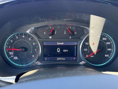 Used 2023 Chevrolet Traverse LT AWD/4WD image 21