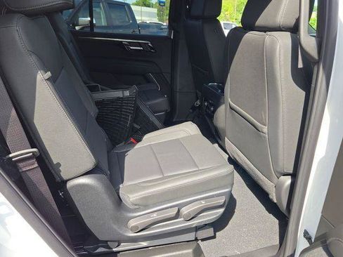 New 2026 Chevrolet Tahoe LT w/ Comfort Package AWD/4WD image 17