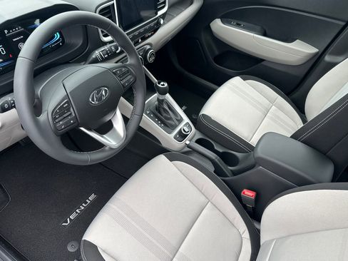 New 2026 Hyundai Venue SEL image 10