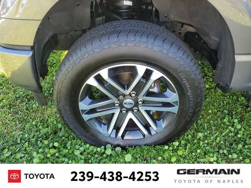 Used 2022 Ford F150 Lariat image 14