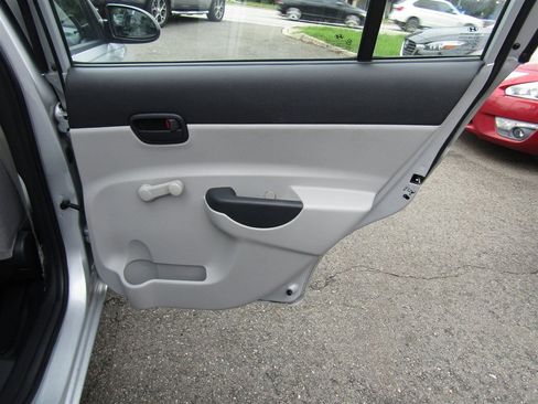 Used 2008 Hyundai Accent GLS FWD image 17