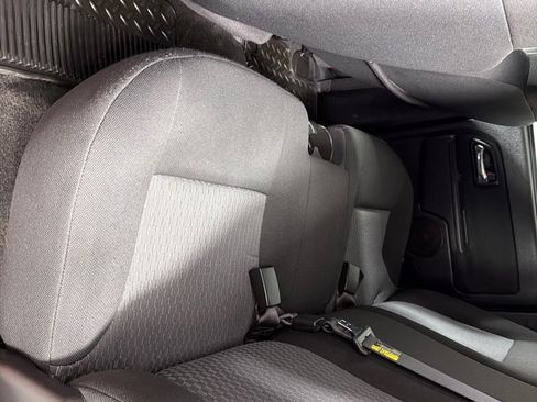 Used 2009 GMC Canyon SLE image 17