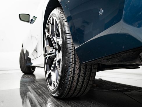 Certified 2025 BMW 330i xDrive Sedan image 48