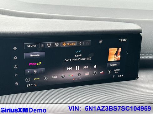 Certified 2025 Nissan Murano SV AWD/4WD image 24