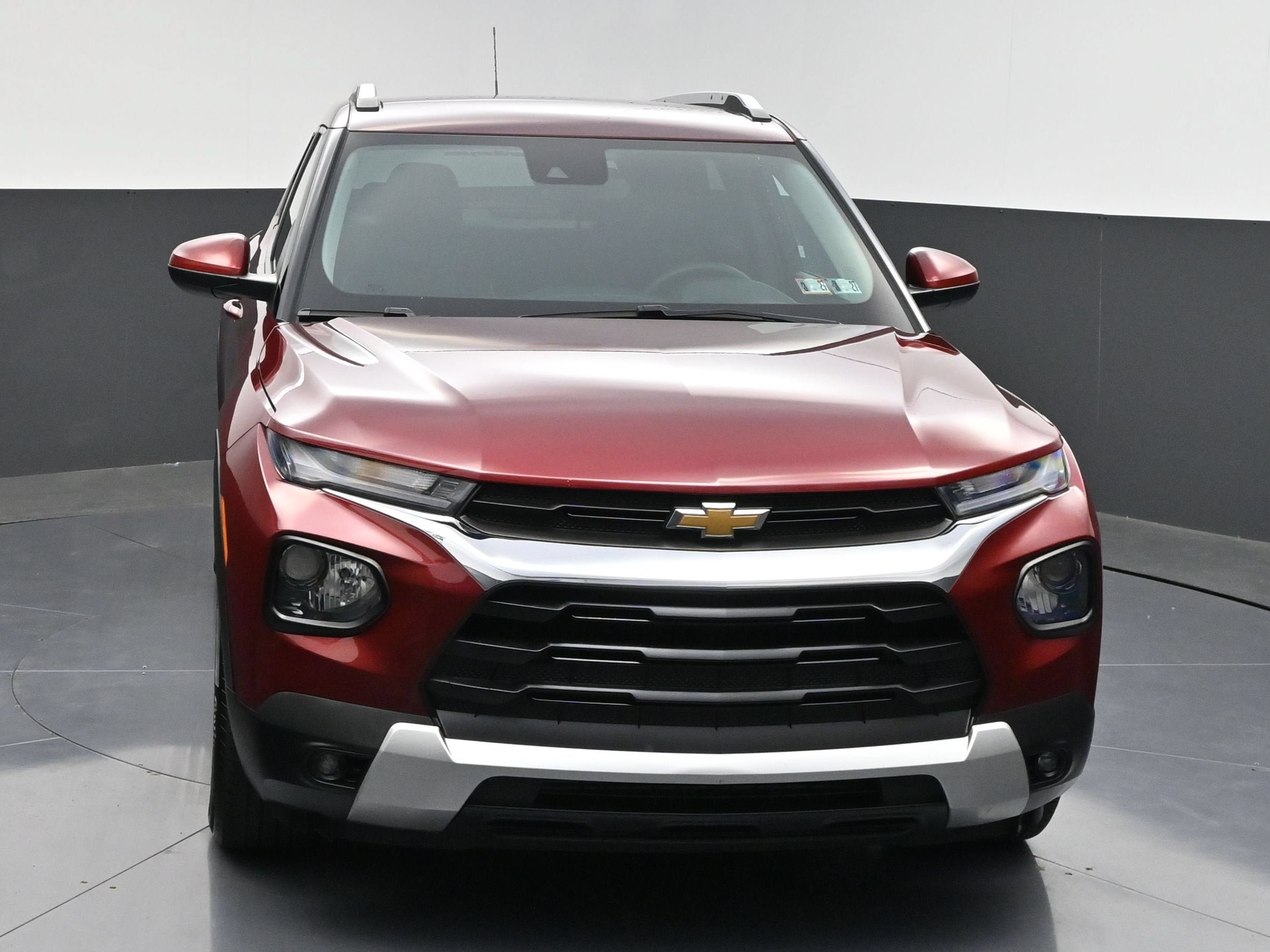 Used 2023 Chevrolet TrailBlazer LT FWD image 3