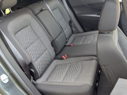 Used 2020 Chevrolet Equinox LT FWD image 20