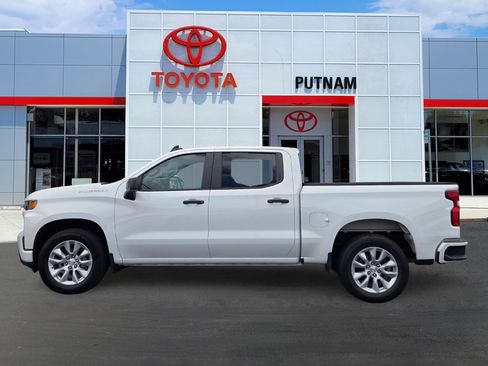 Used 2020 Chevrolet Silverado 1500 Custom w/ Custom Value Package RWD image 7