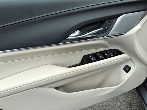 Certified 2023 Cadillac CT4 Luxury w/ Sun And Sound Package AWD/4WD image 17