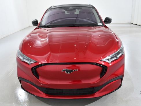 Used 2022 Ford Mustang Mach-E Premium image 3