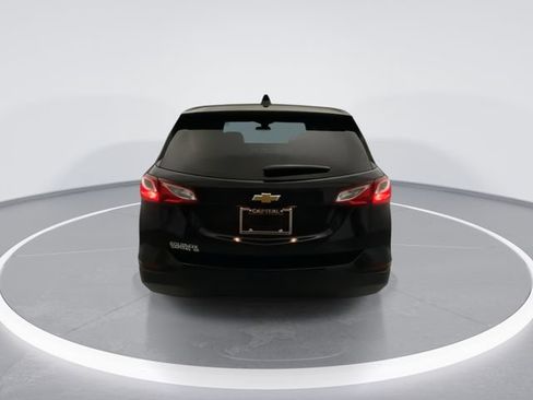 Used 2020 Chevrolet Equinox LS FWD image 5