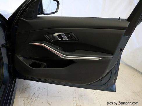 Certified 2025 BMW 330i xDrive 330i xDrive w/ Premium Package image 35