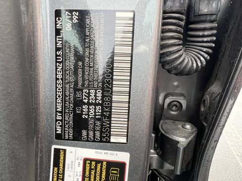 Certified 2018 Mercedes-Benz C 300 4MATIC Sedan image 37