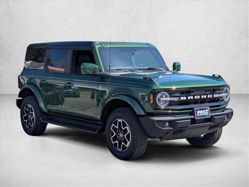 Certified 2025 Ford Bronco Outer Banks image 3