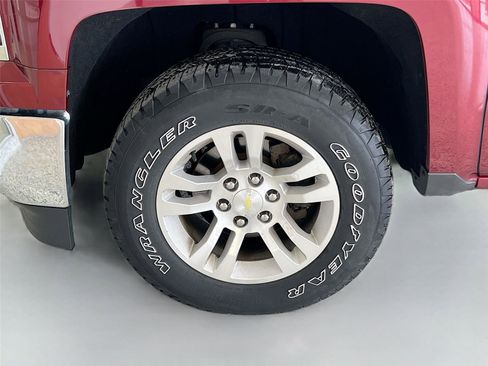Used 2015 Chevrolet Silverado 1500 LT w/ All Star Edition image 30