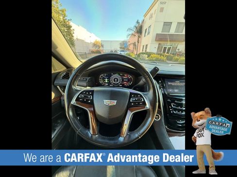 Used 2016 Cadillac Escalade Premium RWD image 50