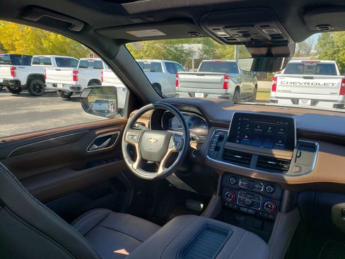 Used 2023 Chevrolet Tahoe High Country image 39