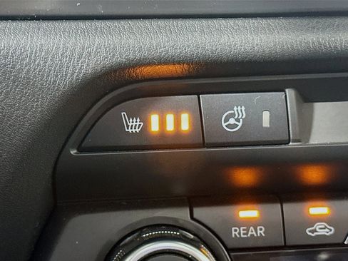 Used 2018 MAZDA CX-9 Signature image 27