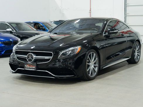 Used 2015 Mercedes-Benz S 63 AMG 4MATIC Coupe image 3