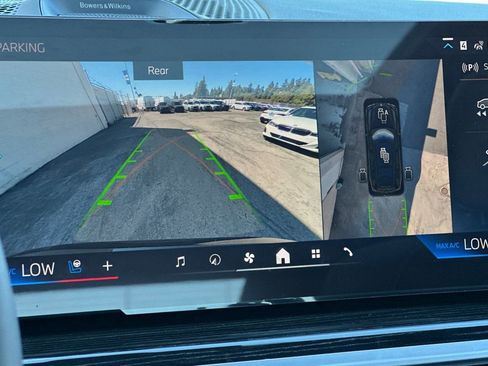 New 2026 BMW X7 xDrive40i w/ M Sport Package image 22