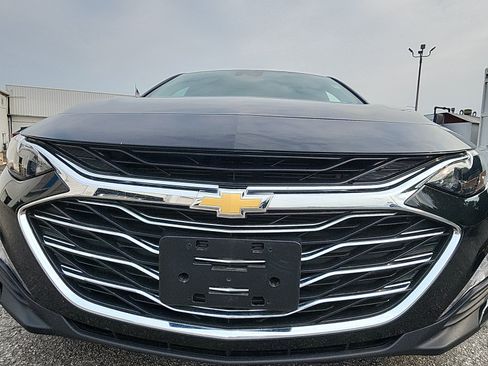 Used 2024 Chevrolet Malibu LT FWD image 11