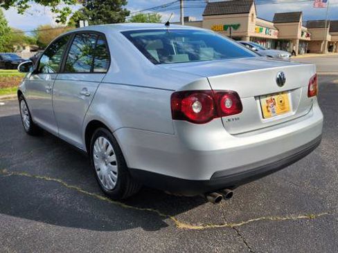 Used 2008 Volkswagen Jetta S FWD image 5