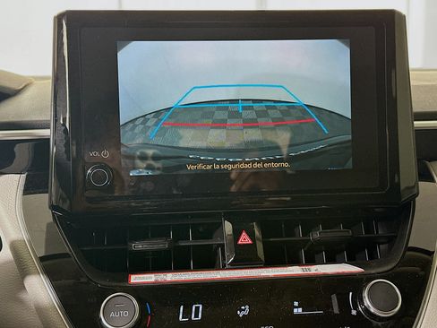 Used 2025 Toyota Corolla LE FWD image 24