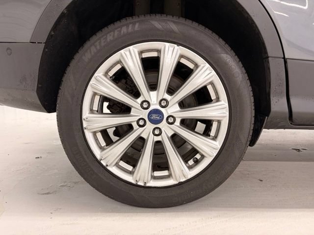 Used 2018 Ford Escape Titanium AWD/4WD image 7