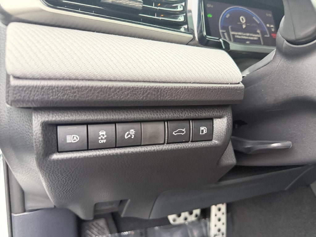 Used 2026 Toyota Camry SE FWD image 19