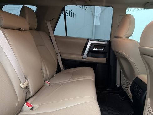 Used 2015 Toyota 4Runner Limited AWD/4WD image 28