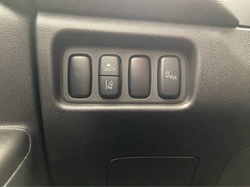 Used 2024 Mitsubishi Outlander Sport SE image 32